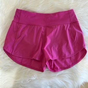 LULULEMON Speed Up Mid Rise 4" Sonic Pink size 6!